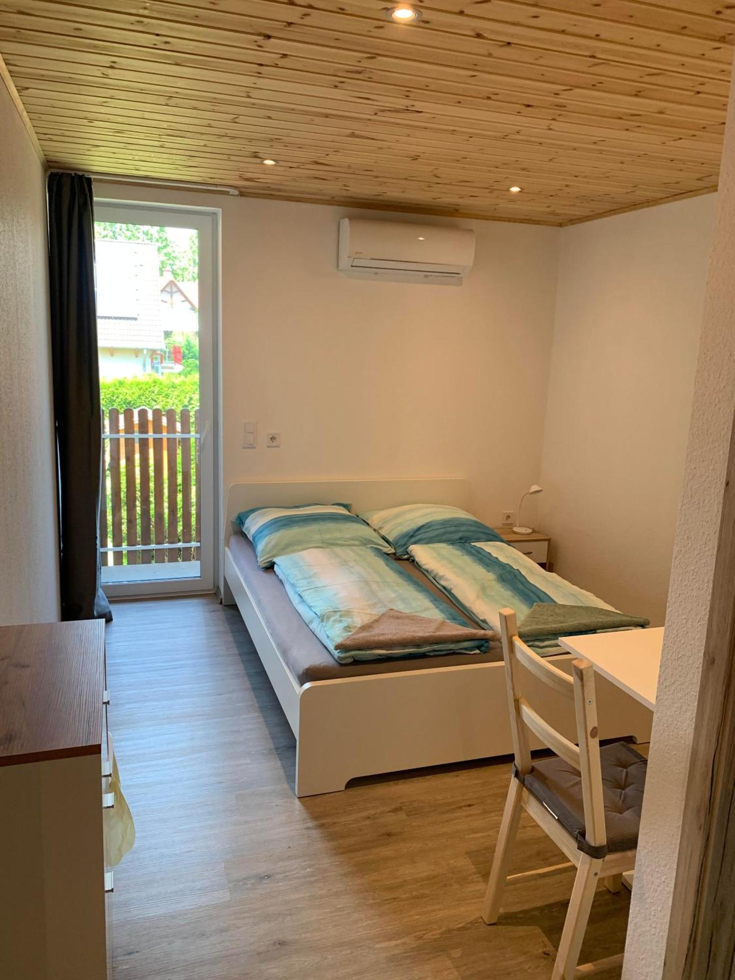 Molnar Apartman Zamárdi Exteriör bild