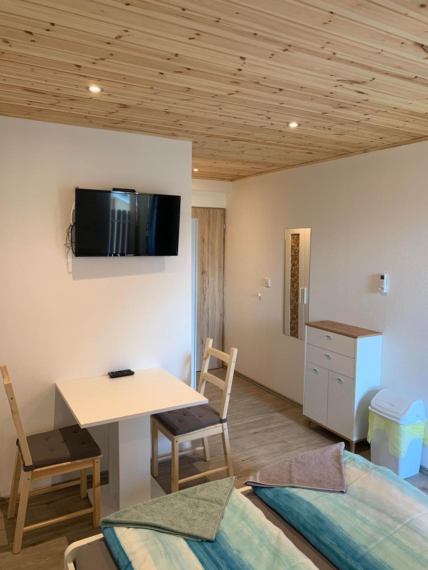 Molnar Apartman Zamárdi Exteriör bild